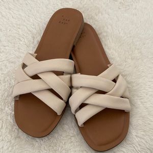 A New Day (Target brand) criss cross woven slides. Womens US 8.5